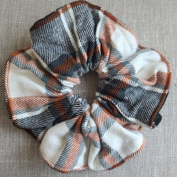 Large Plaid Scunchie | Fall Scrunchie - Picture 2 of 3